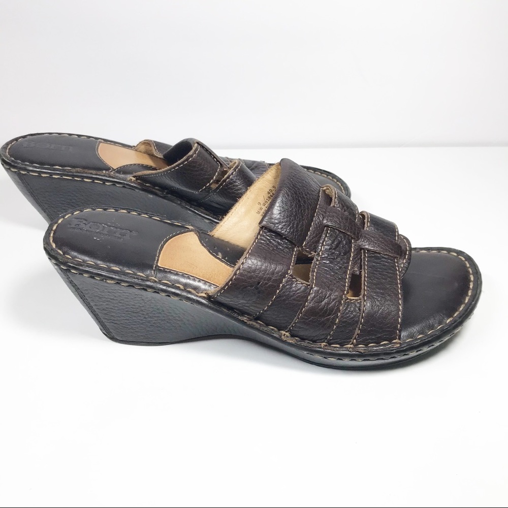 Born brown strap sandals size 9